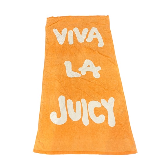 Juicy Couture Other - Vintage juicy couture Viva La Juicy Beach Towel